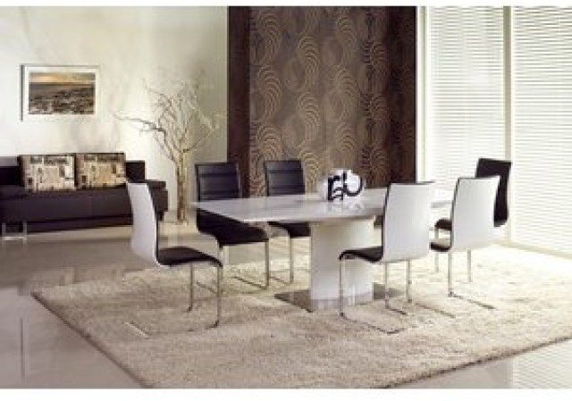 Chandrika förlängningsbart matbord o högglans 90x180-220 cm 