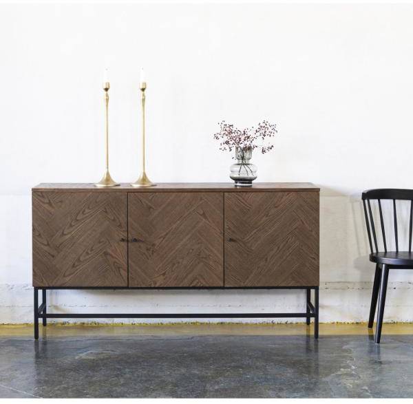 Edge sideboard - Brownstained fishbone + Fläckborttagare för möbler 