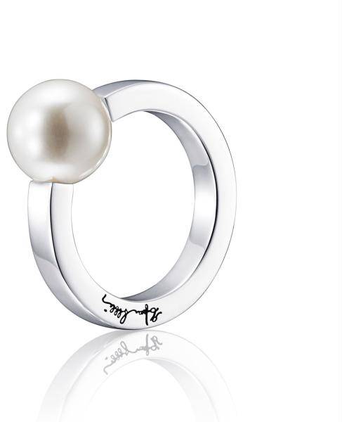 Efva Attling 60's Pearl Ring. 15.50 MM - SILVER 