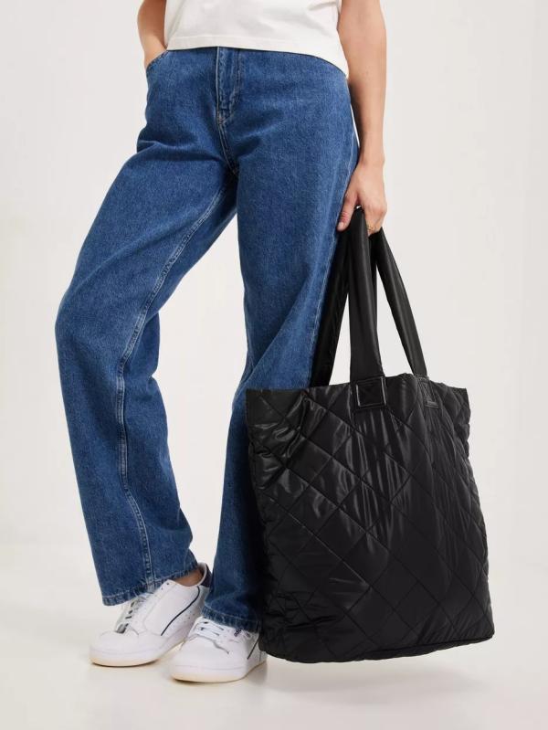 Day Et - Shoppingväskor - Black - Day Re-Q Bubbles Bag - Väskor (Handväskor i kategorin Väskor)