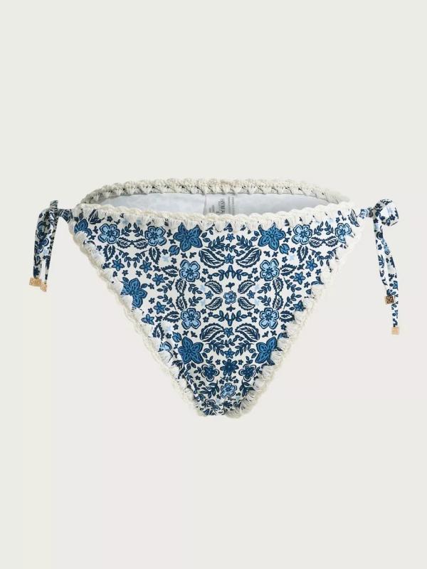 By Malina - Bikinitrosor - Floral - Ally crochet trimmed bikini bottoms -  
