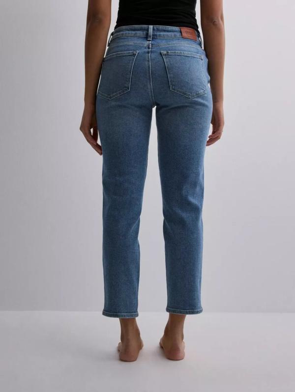 Only - Slim fit jeans - Medium Blue Denim - Onlemily Stretch Hw St Ak Dnm CRO57 - Jeans 