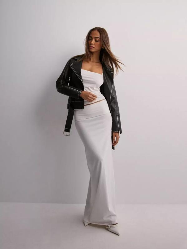 Nelly - Svarta kjolar - Vit - Low Waist Folded Maxi Skirt - Kjolar 