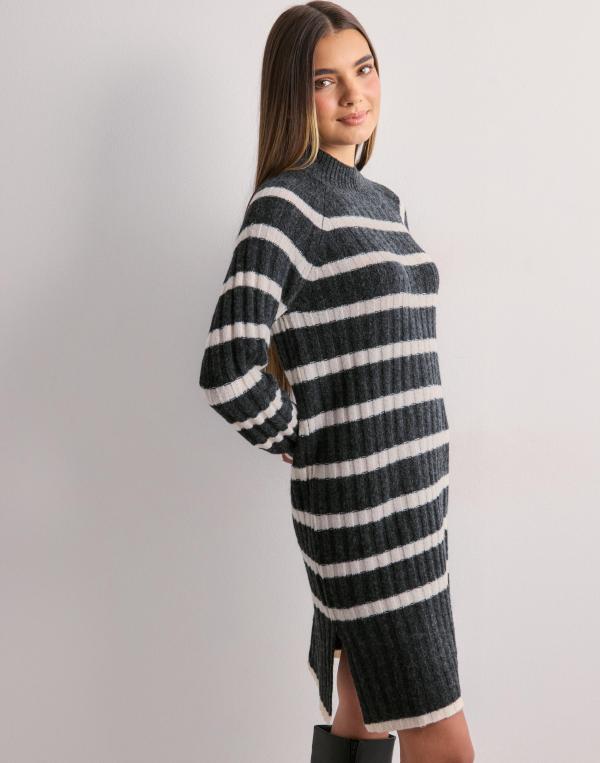 JDY - Grå - Jdymiley L/S Hn Stripe Dress Knt 