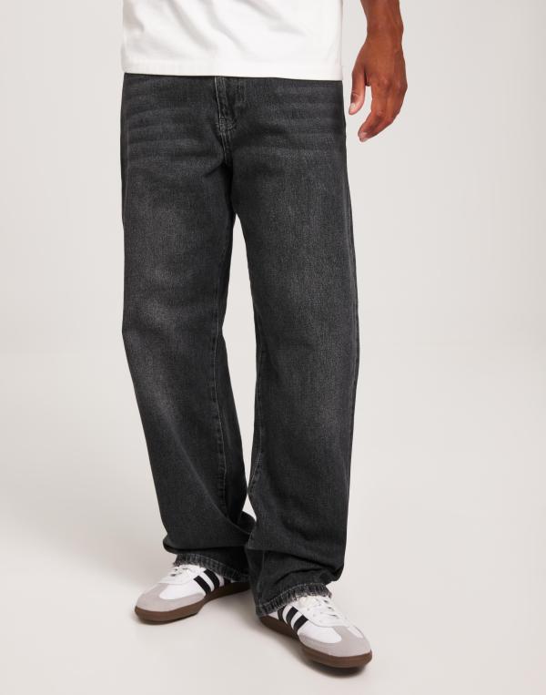 Woodbird WBRami Concrete Jeans Straight jeans Svart 