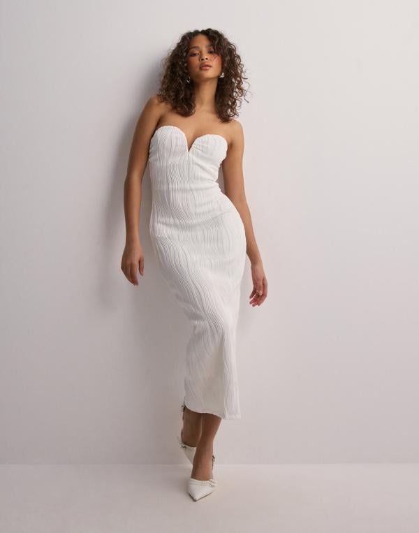 Vero Moda - Vit - Vmcora Tube Wavy Calf Dress - Bride 