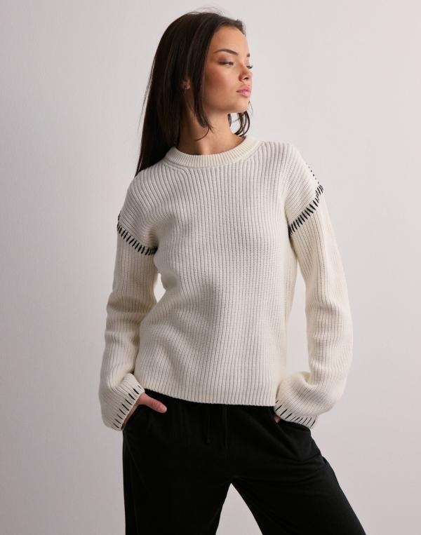 Pieces - Vit - Pcgaia Ls O-Neck Knit D2D Jit Bc 