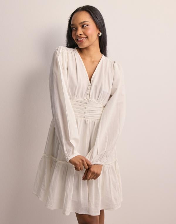 Neo Noir - Vit - Rihana Linen Dress 