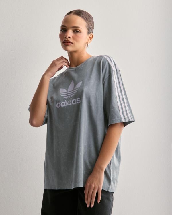 Adidas Originals - Grå - Wash Tee 