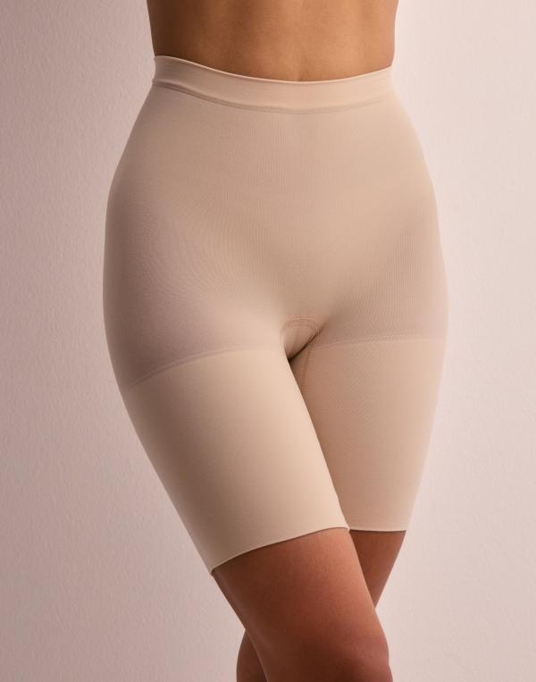 Spanx - Beige - Everyday Shaping Short 