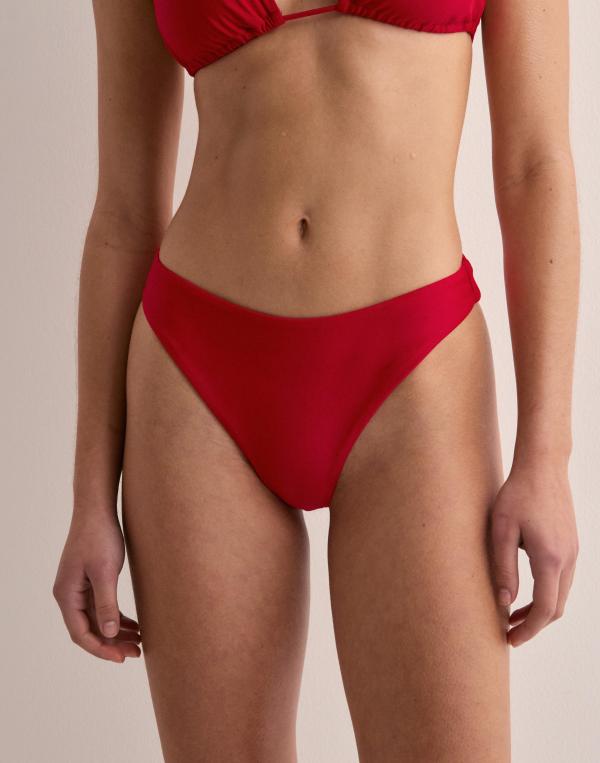Nelly - Röd - Clean Cut Bikini Panty 