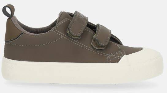 Star K, Walnut, 20,  Skor 