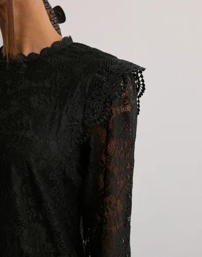 Pieces - Svart - Pcolline Ls Lace Top Noos 