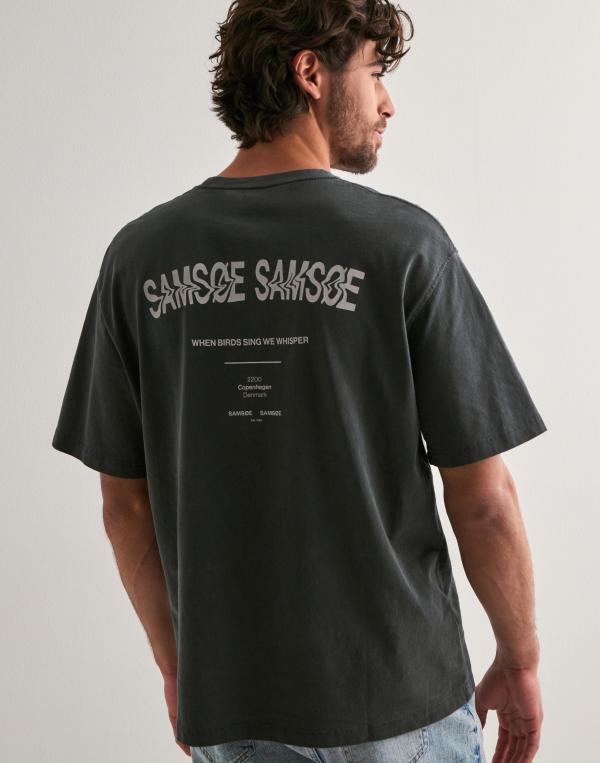 Samsøe Samsøe Saswirl T-Shirt 15489 T-shirts med tryck Svart 
