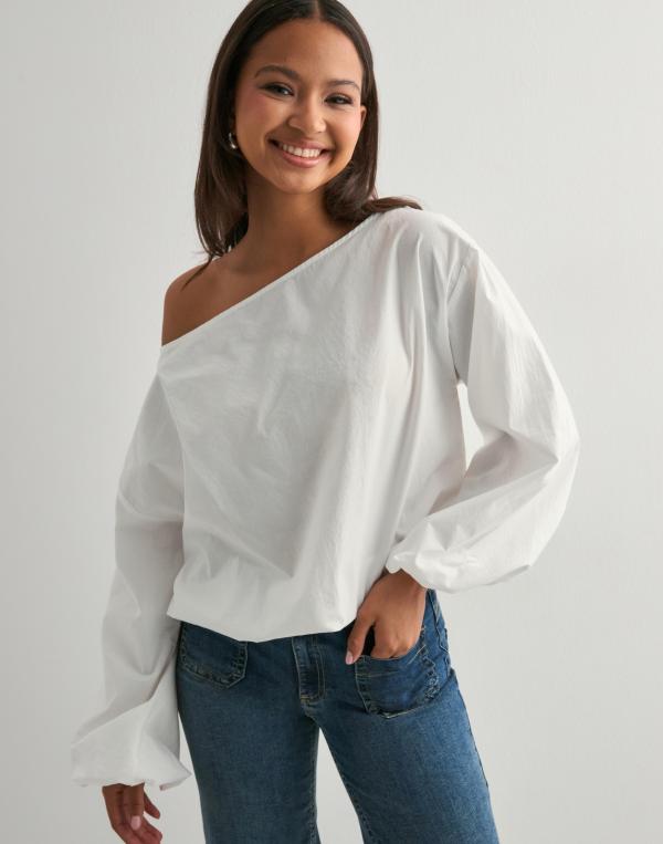 Nelly - Vit - Volume Blouse 