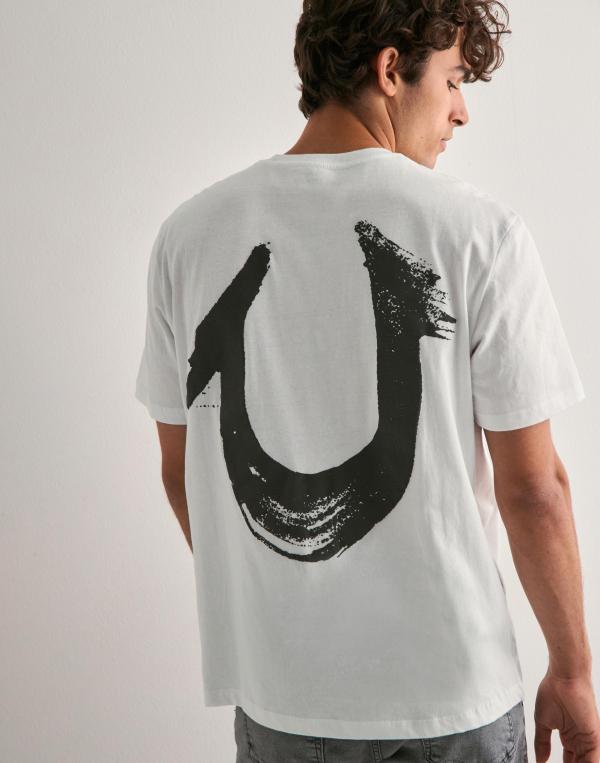 True Religion Relaxed Nu Brush Tee T-shirts med tryck Vit 