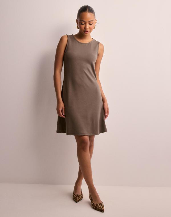 JDY - Brun - Jdyalanis S/L Mini Dress Jrs Exp 