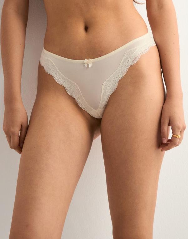Nelly - Vit - Simplicity Lace Brief 