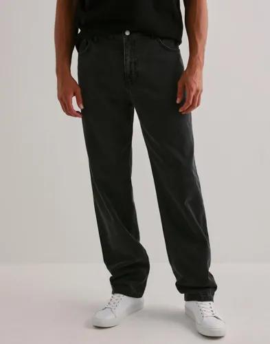 Woodbird WBLeroy Crow Jeans Loose fit jeans Svart 