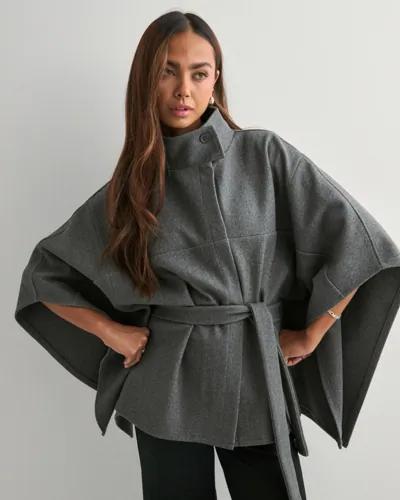Nelly - Grå - Poncho Jacket 