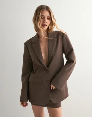Nelly - Brun - My Best Blazer 