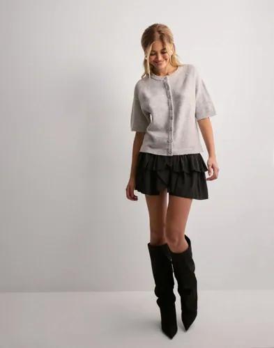 Nelly - Grå - Short Sleeve Knit Cardigan 