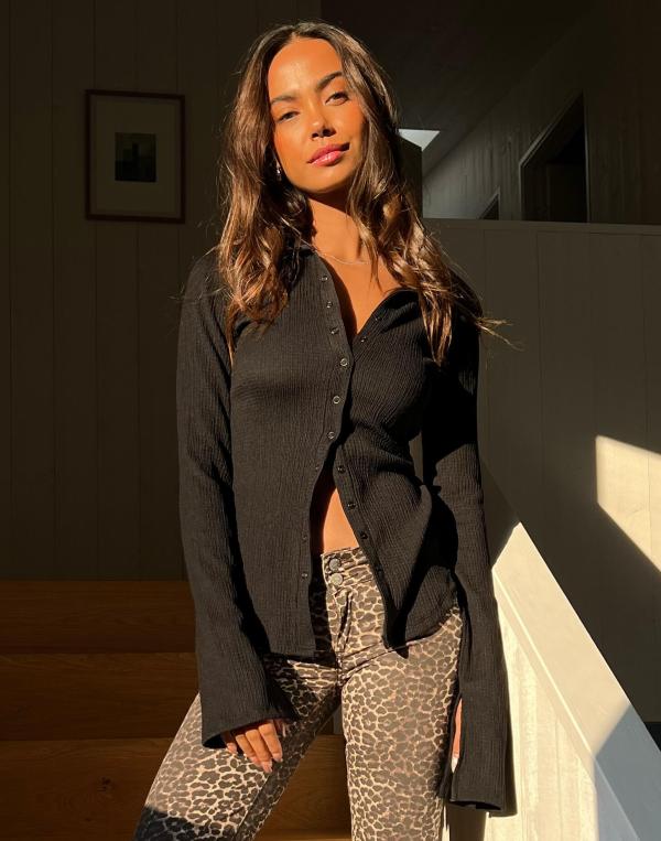 Nelly - Svart - Lovely Fitted Shirt Top 
