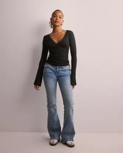 Nelly - Svart - Romance Wrap Top 