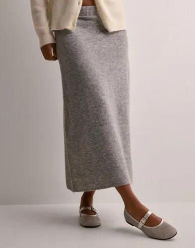 Pieces - Grå - Pcnanu Hw Long Knit Skirt Bc 