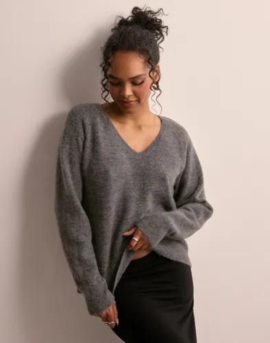 Selected Femme - Grå - Slflulu New Ls Knit V-Neck B Noos 