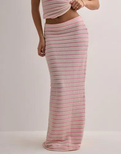 Nelly - Rosa - Love It Maxi Skirt 