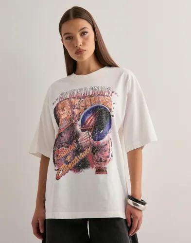 Adidas Originals - Vit - Graphic Ss Tee 