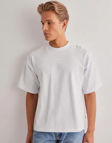 Woodbird WBBeam Base Tee Oversized t-shirts Vit 