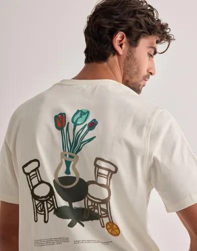 Les Deux Bruno Café T-Shirt T-shirts med tryck Vit 