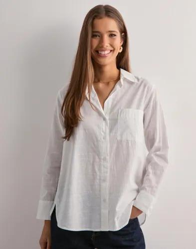 Only - Vit - Onlsalina L/S Shirt Wvn Noos 