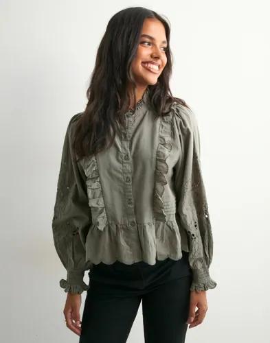 Neo Noir - Grön - Petrine Embroidery Blouse 