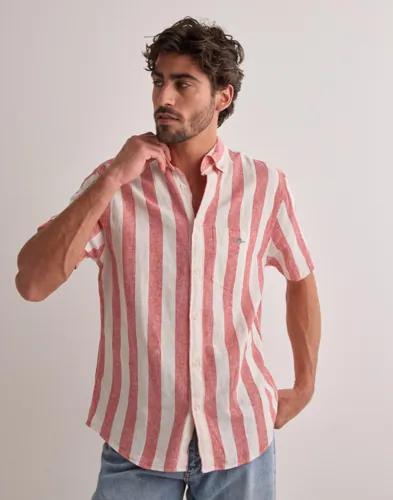 Gant Reg Cotton Linen Stripe Ss Shirt Kortärmade skjortor Rosa 