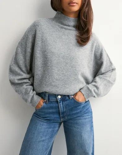 Nelly - Grå - Sleeve Focus Polo Knit Sweater 