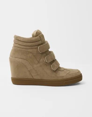 Nelly - Beige - Wedge Velcro Sneaker 