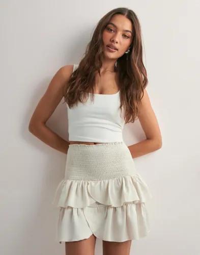 Neo Noir - Vit - Carin Heavy Sateen Skirt 