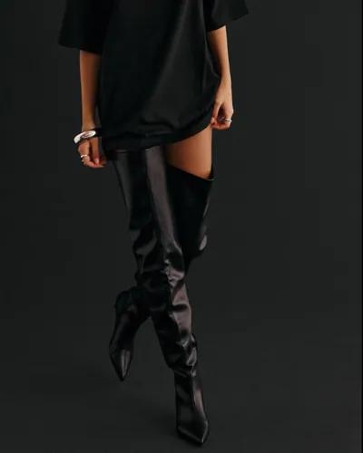 Nelly - Svart - Thigh High Scrunch Boot 
