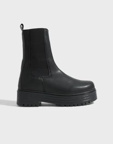 Nelly - Svart - Warm Clean Ankel Boot 