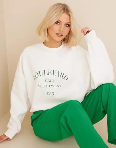 Nelly - Vit - Printed Chunky Sweat 