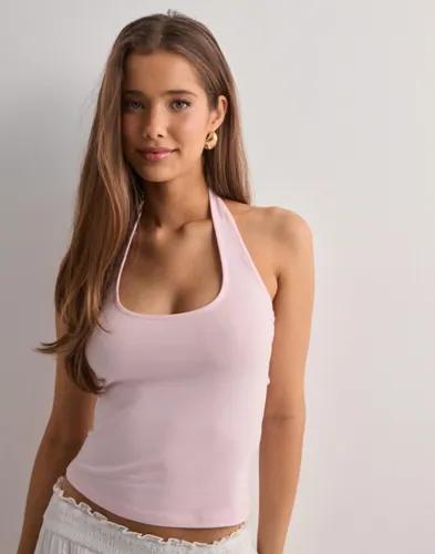 Nelly - Rosa - Perfect Halterneck Top 