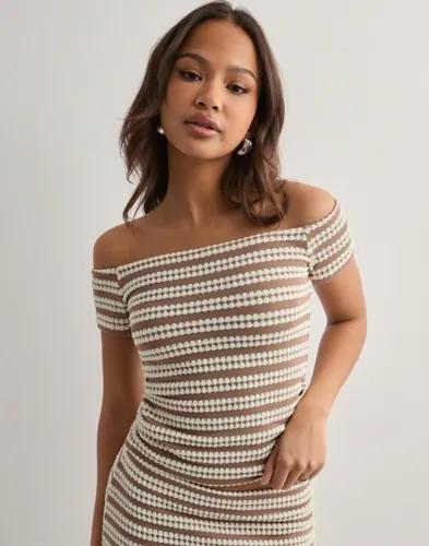 Nelly - Beige - Love It Off Shoulder Top 