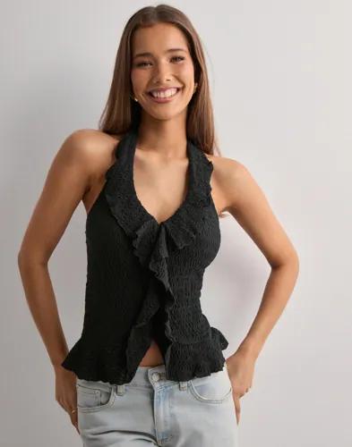 Nelly - Svart - Lovely Halterneck Frill Top 