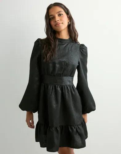 Vero Moda - Svart - Vmsulle New Ls Short Dress Wvn Exp 