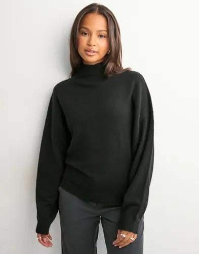 Nelly - Svart - Sleeve Focus Polo Knit Sweater 