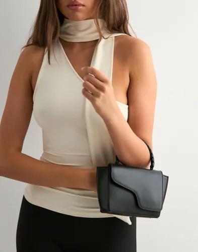 ATP ATELIER - Svart - Montorfano Vacchetta