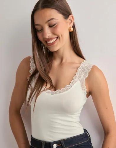 Vero Moda - Vit - Vmrosa Sl Top Ga Jrs Noos 